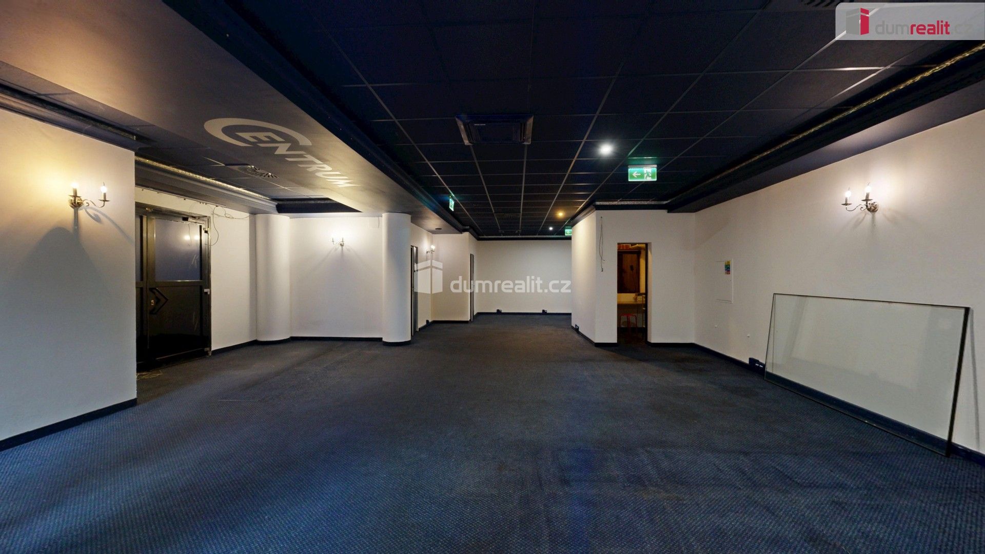 Obchodní prostory, U Centrumu, Orlová, 88 m²