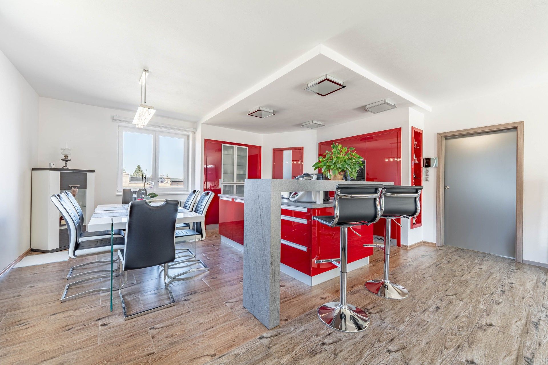 Prodej rodinný dům - Polní, Kaplice, 240 m²