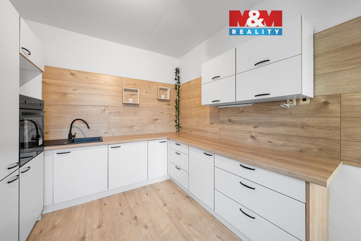 6+kk a více, Krupská, Teplice, 171 m²