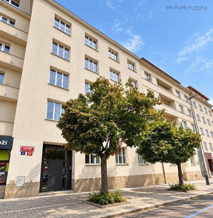 1+1, Sportovní, Praha, 38 m² - 1