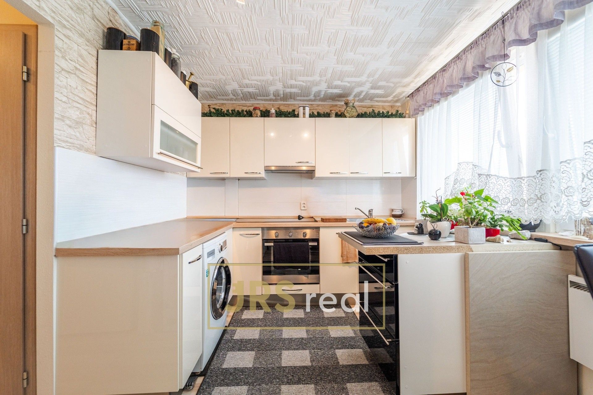 Prodej byt 3+1 - Hýsly, 68 m² - 5
