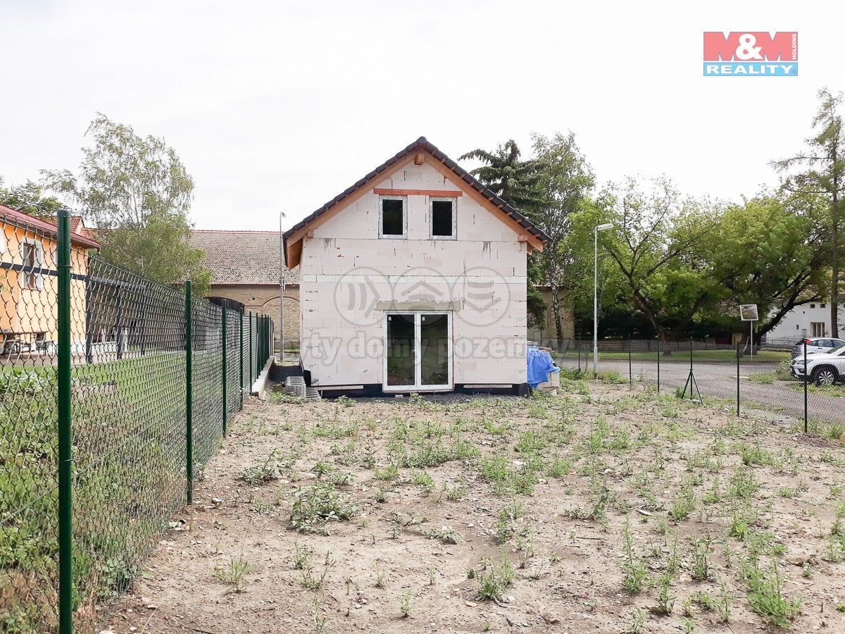 Prodej rodinný dům - Černiv, 90 m²