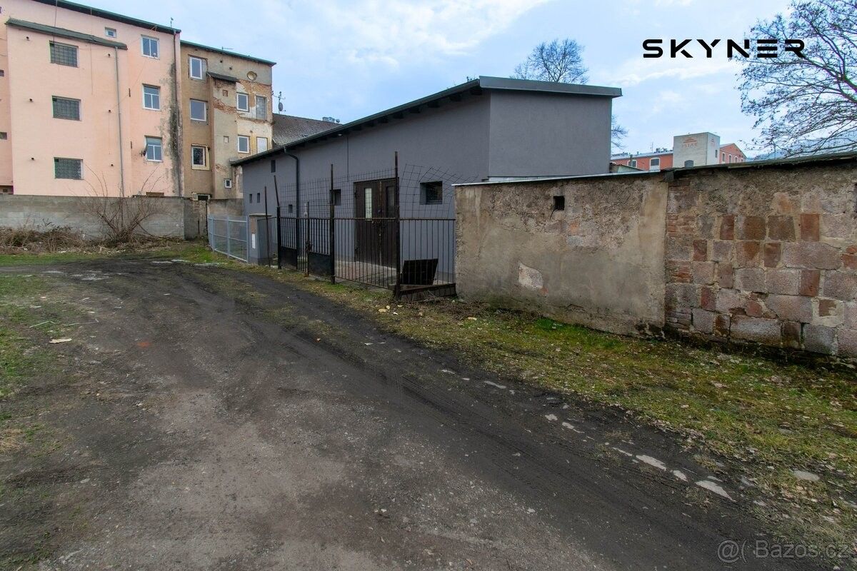 Sklady, Ústí nad Labem, 400 07