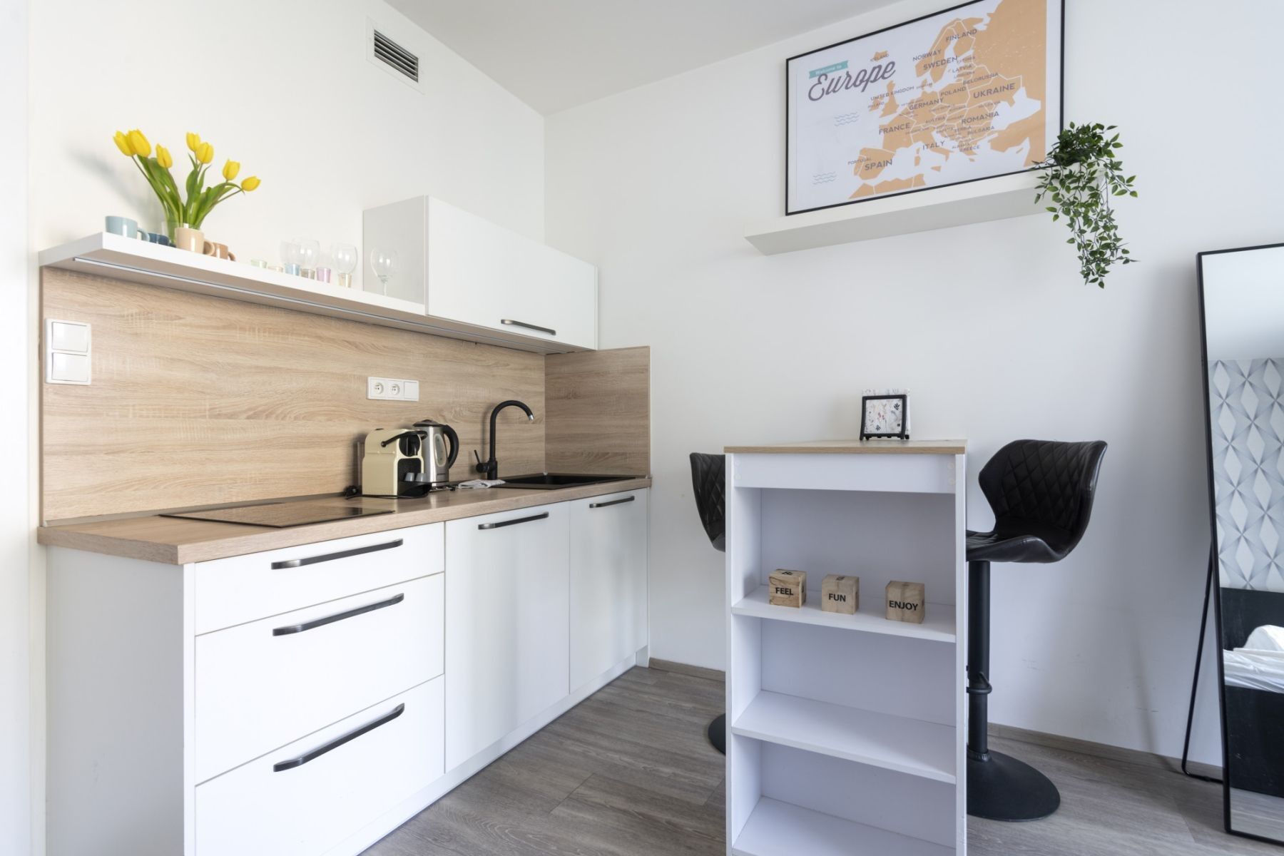 Byty, Hlaváčkova, Praha - Košíře, 35 m² - 2