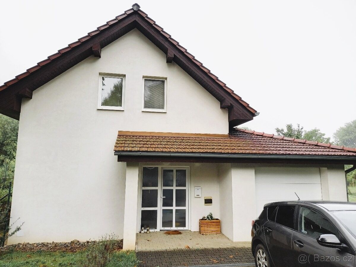 Rodinné domy, Bučovice, 685 01 - 1