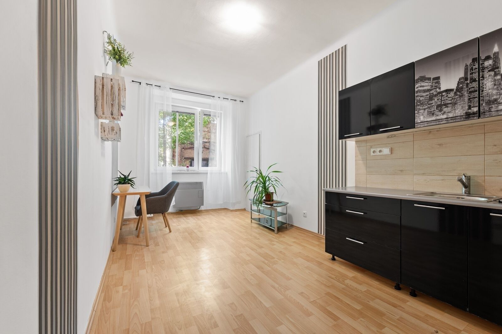 2+kk, Na Maninách 865, Praha Holešovice, 51 m² - 1
