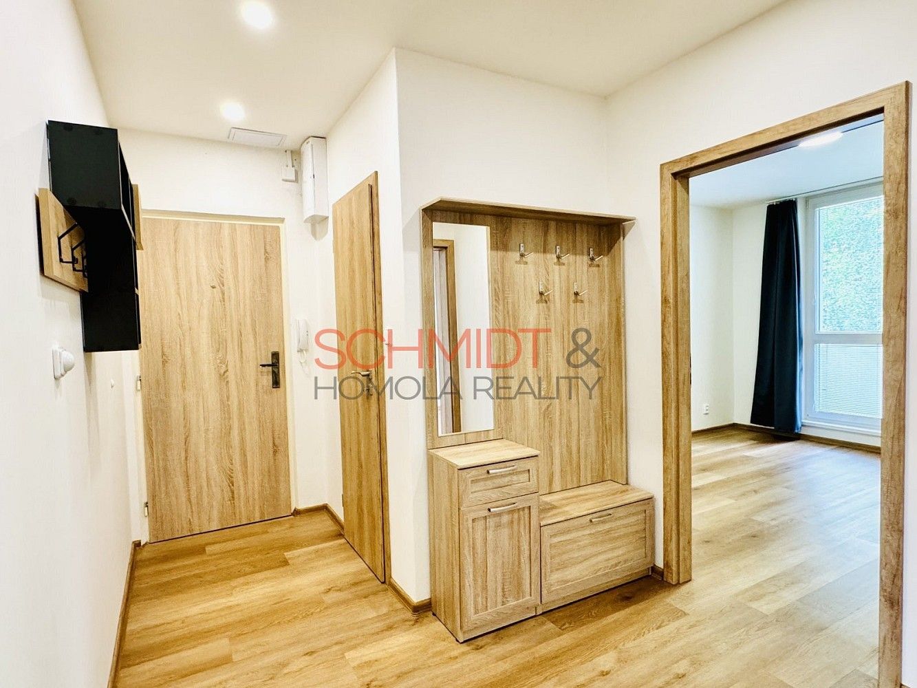 3+1, Školní, Hustopeče, okres Břeclav, 72 m² - 1