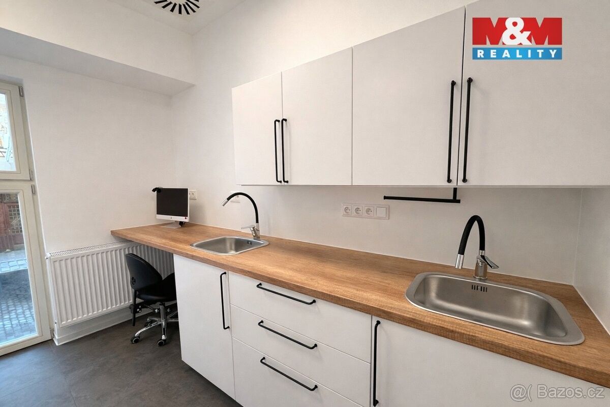 Pronájem ostatní - Praha, 110 00