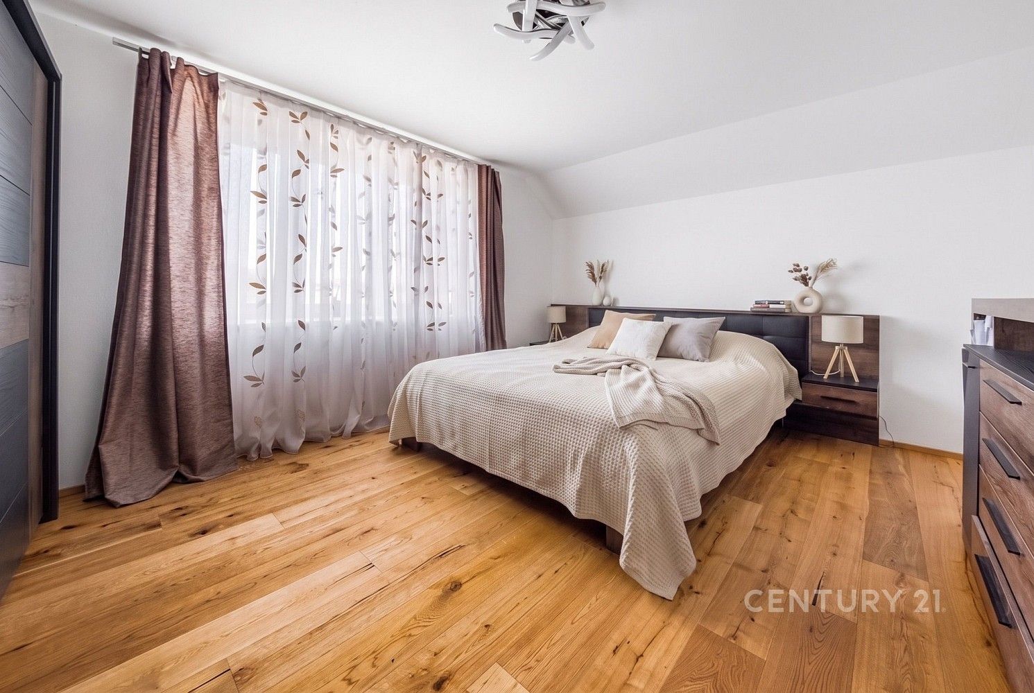 Rodinný dům · 189 m² · Horoušany, okres Praha-východ, Středočeský kraj - 4