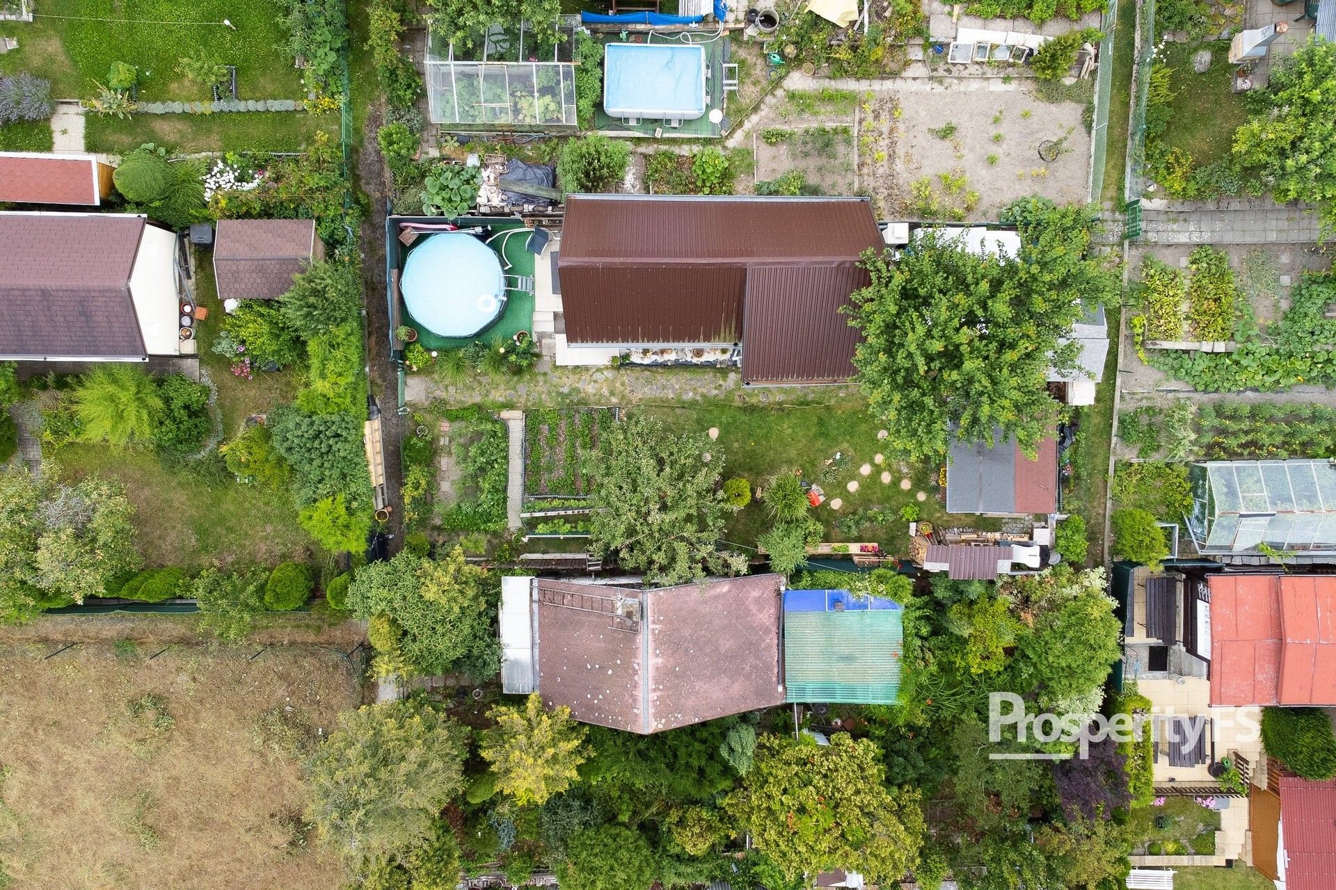 Prodej chata - Kročehlavy, Kladno, 65 m²