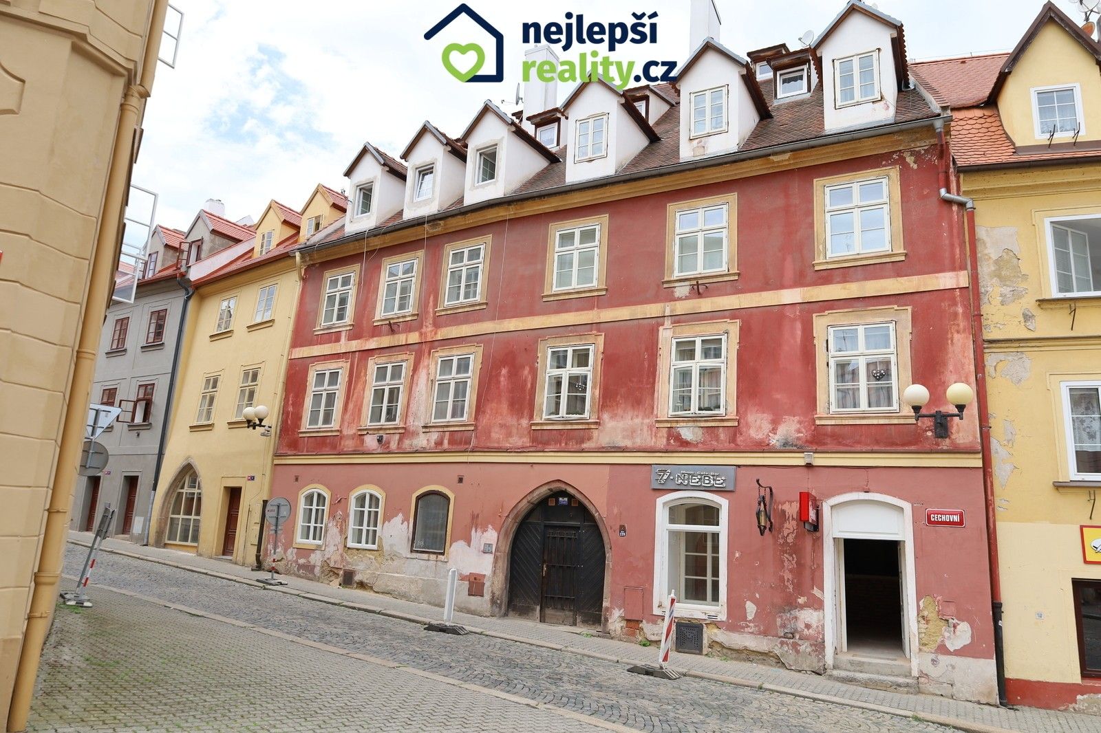 Obchodní prostory, Cechovní, Cheb, 96 m²