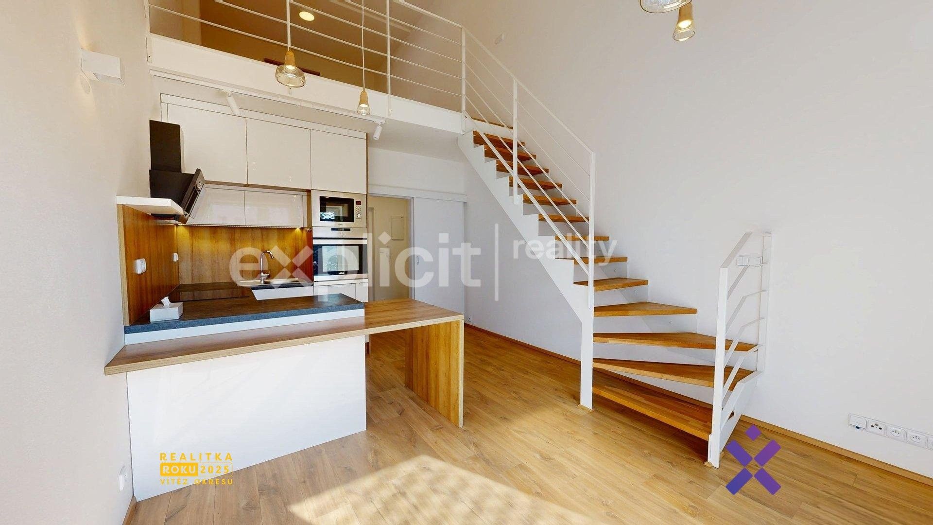 2+kk, Hřebíčkova, Zlín, 42 m²