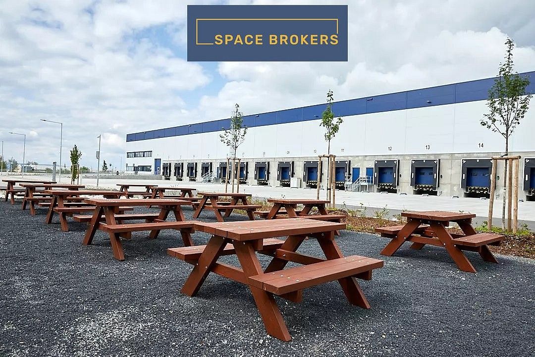 Sklady, Branišovice, okres Brno-venkov, Jihomoravský kraj, 4 084 m² - 1
