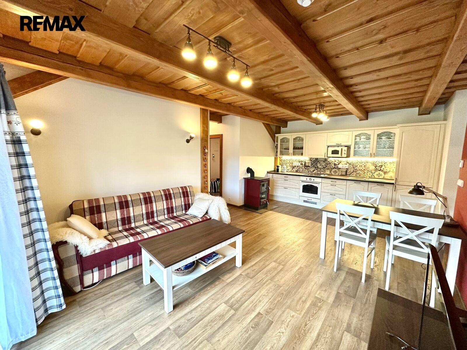 3+kk, Velké Karlovice, 58 m² - 1