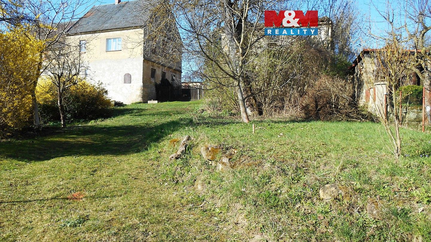 Zahrada, 725 m²