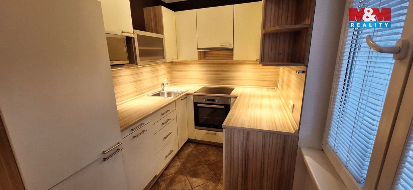 Prodej byt 1+kk - Sídliště, Davle, 41 m²