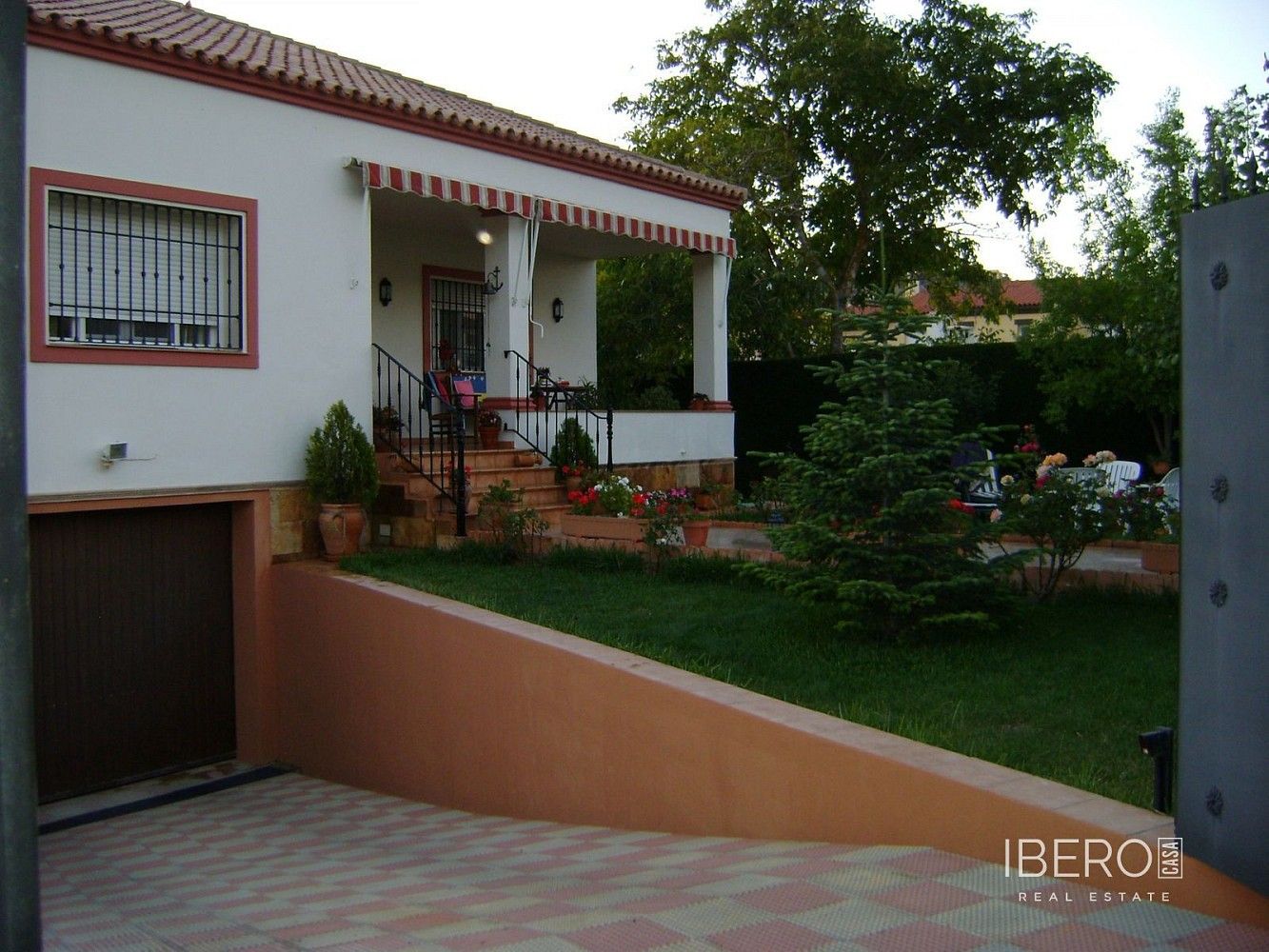 Prodej rodinný dům - Cuevas del Becerro, ES, 472 m² - 2
