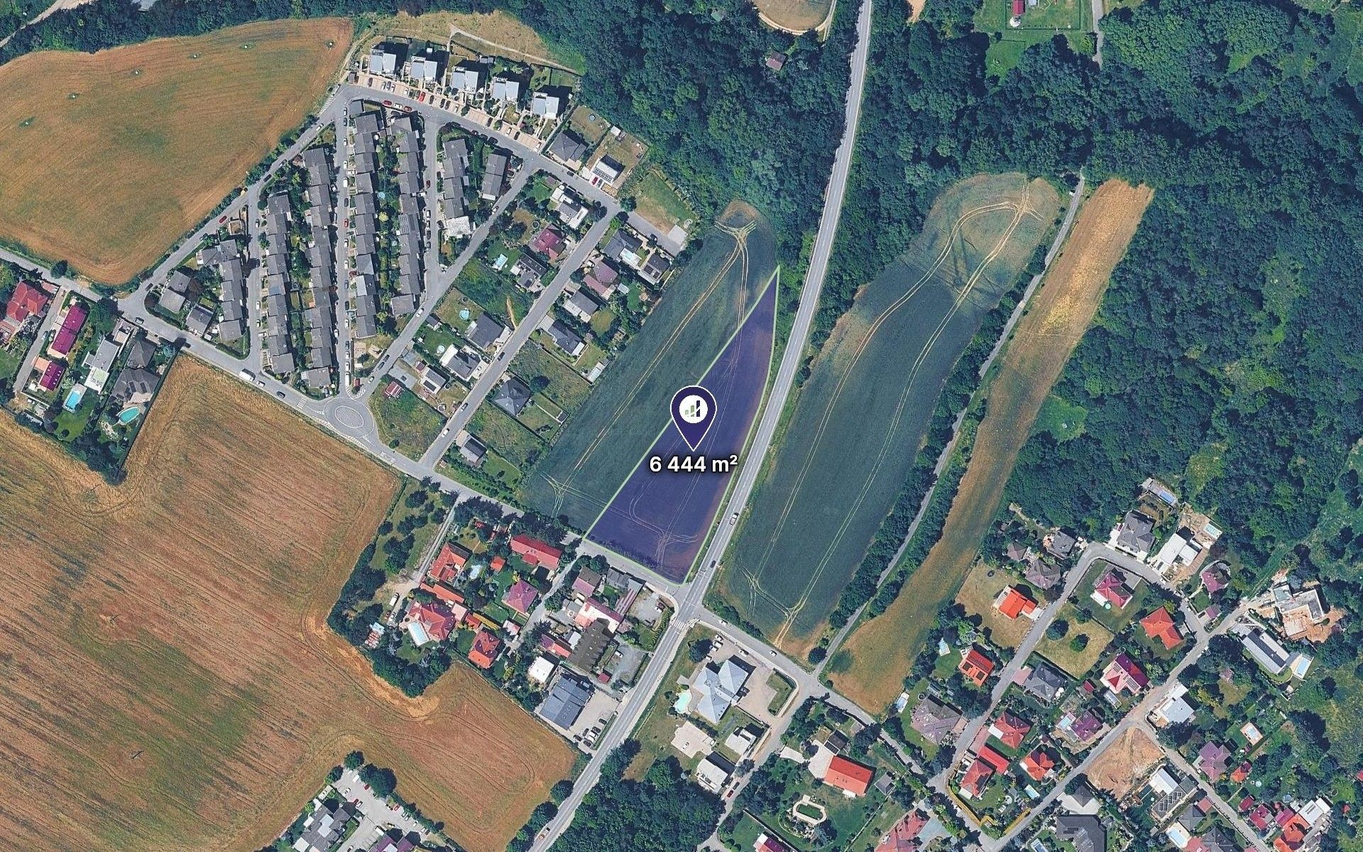 Pozemek pro bydlení, 6 444 m²