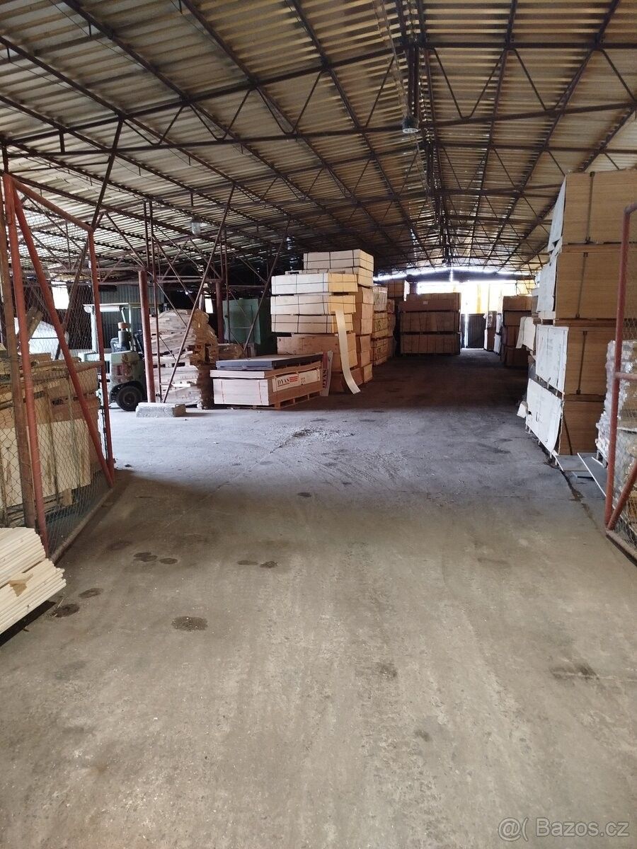 Sklady, Poděbrady, 290 01