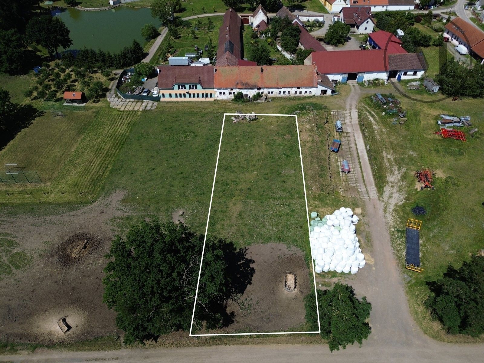 Prodej pozemek pro bydlení - Pašice, Pištín, 1 m²