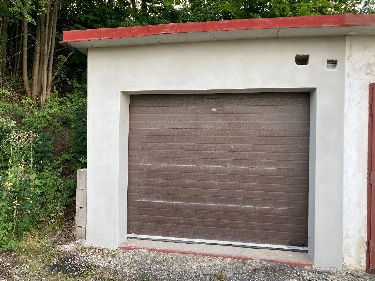 Garáže, Jihlava, 586 01