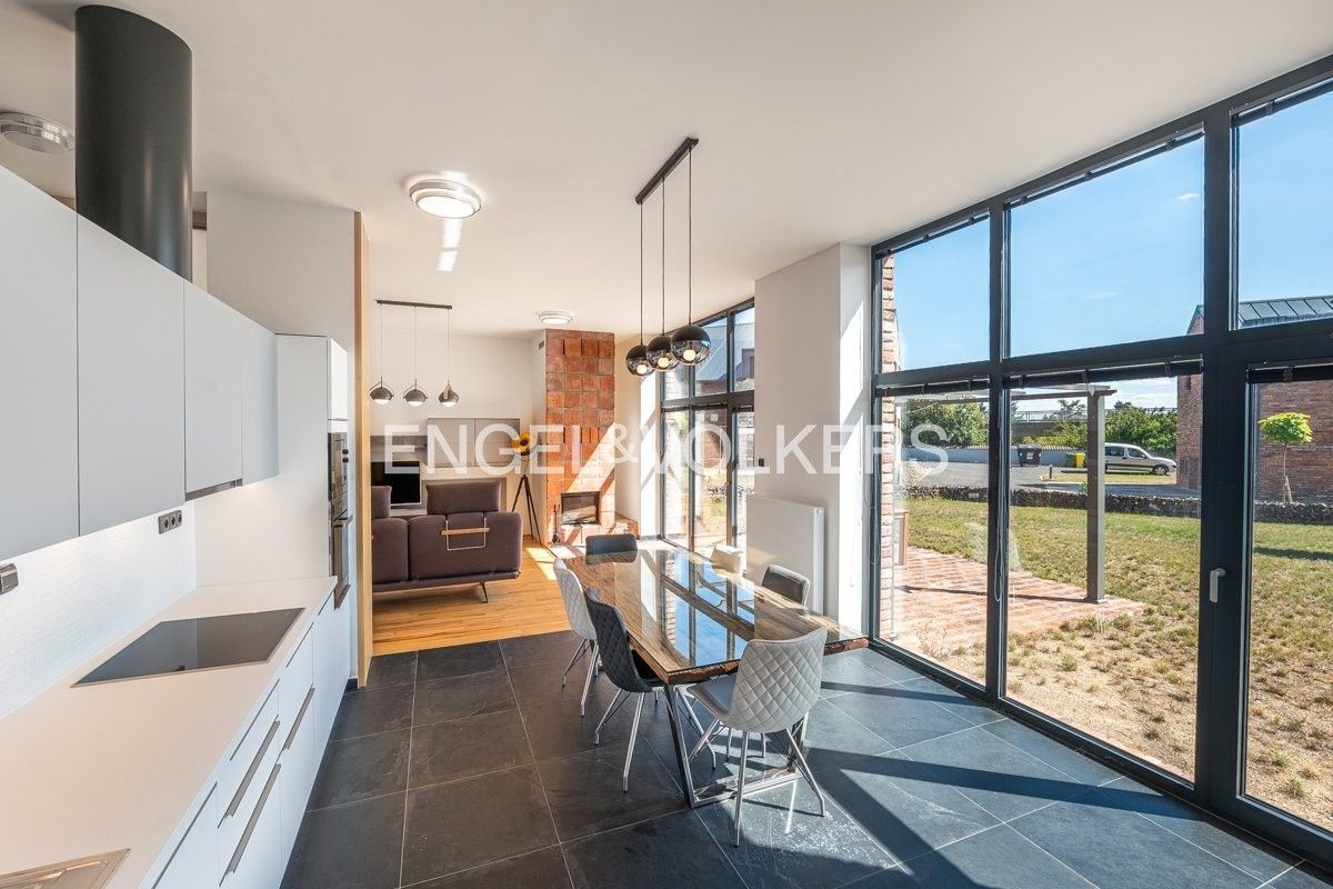 Rodinné domy, Františka Smolíka 200, Jíloviště, 160 m²