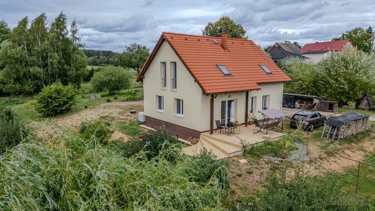 Rodinný dům · Líšťany, 330 35 - 3