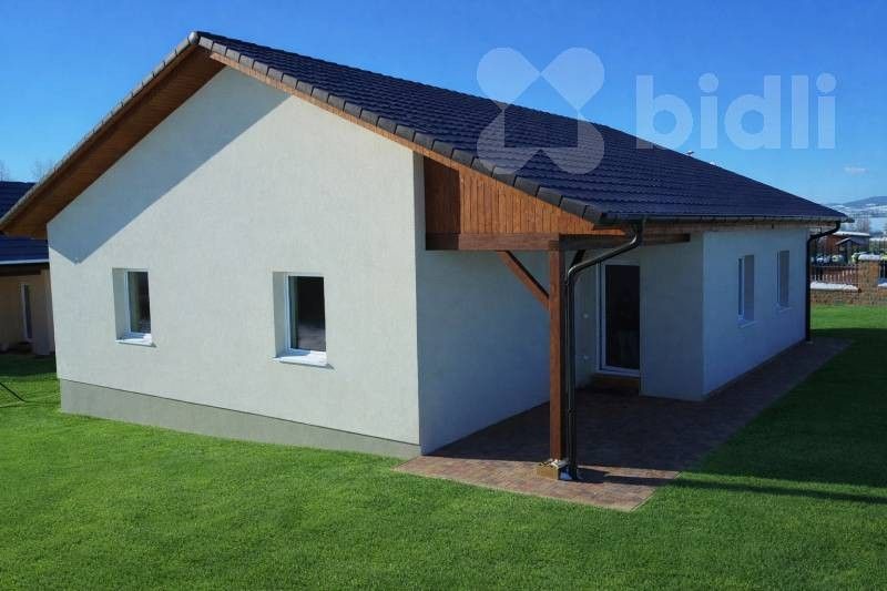 Prodej rodinný dům - Černiv, 140 m²