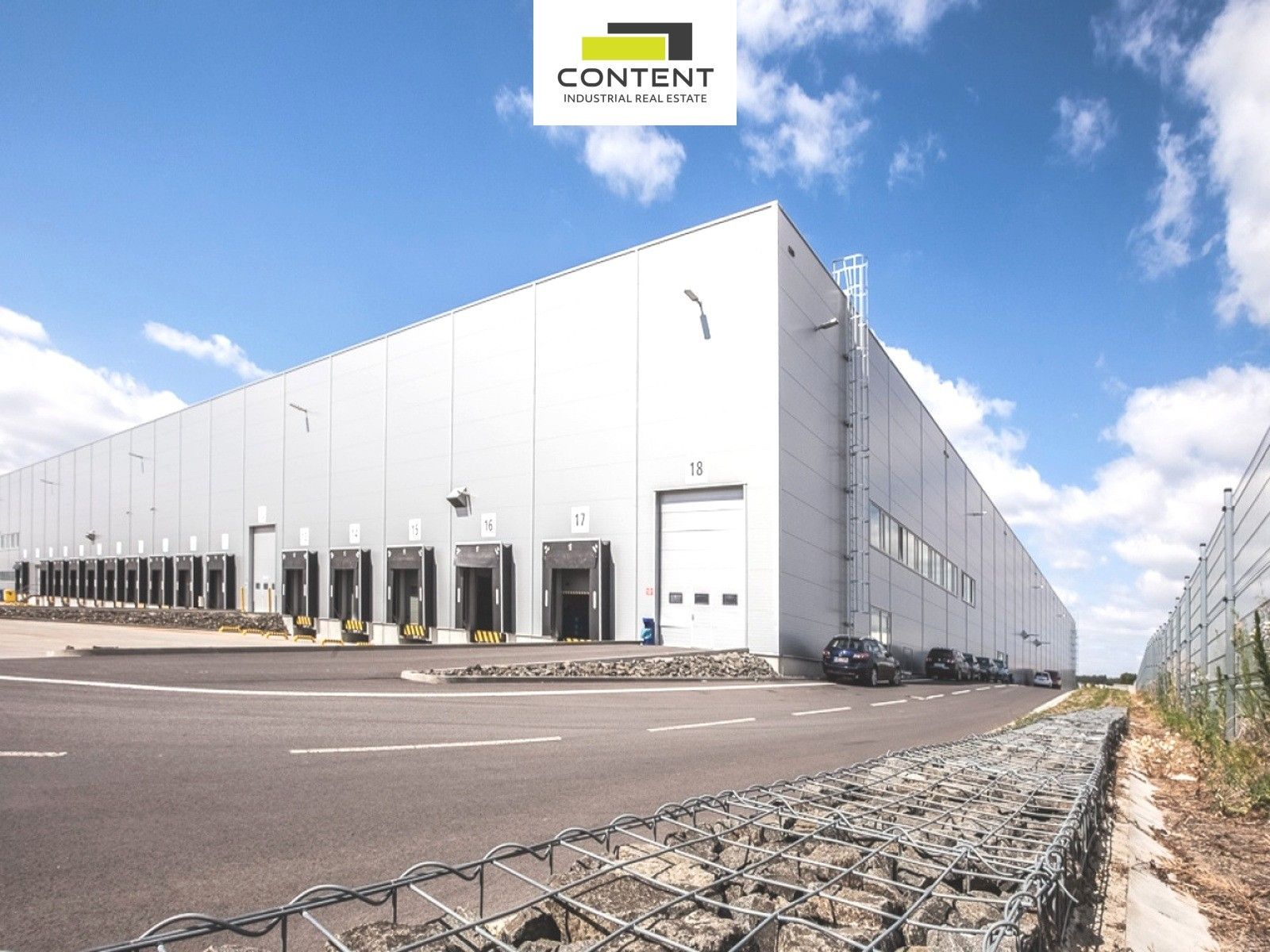 Pronájem sklad - Polní, Hrušky, 5 000 m²