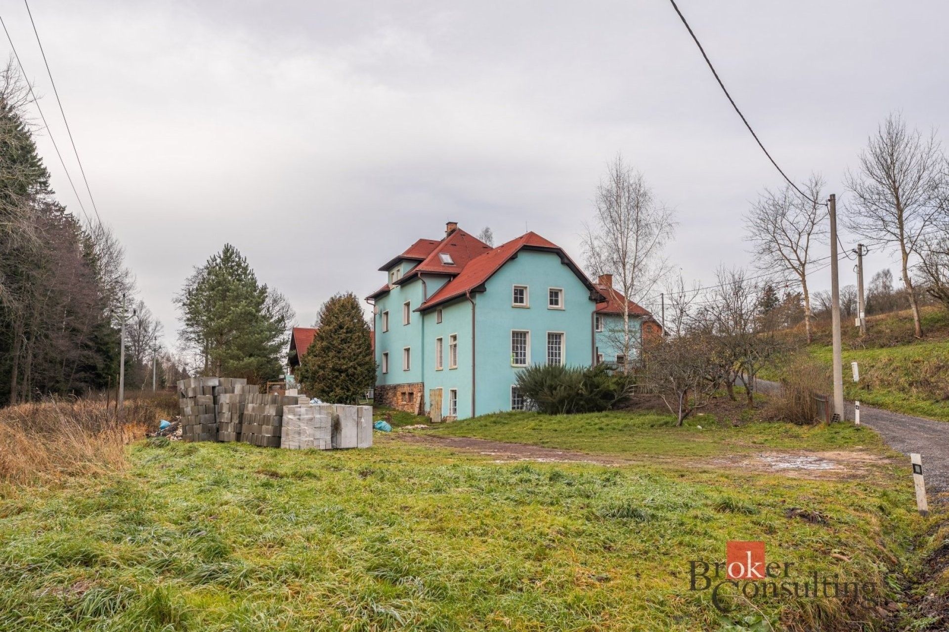 Rodinný dům, 700 m²