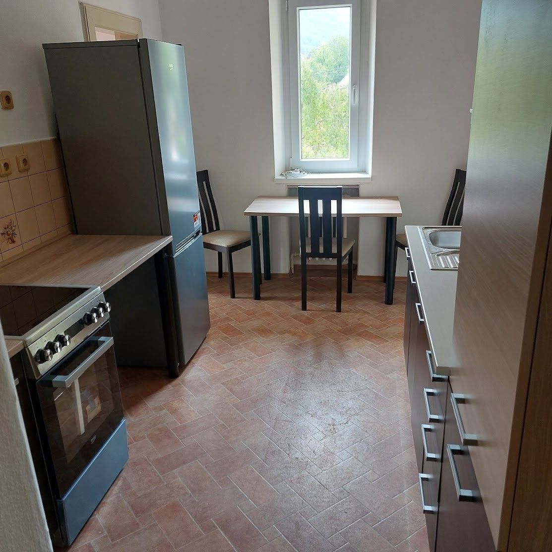 Byty, Hejnice, 463 62