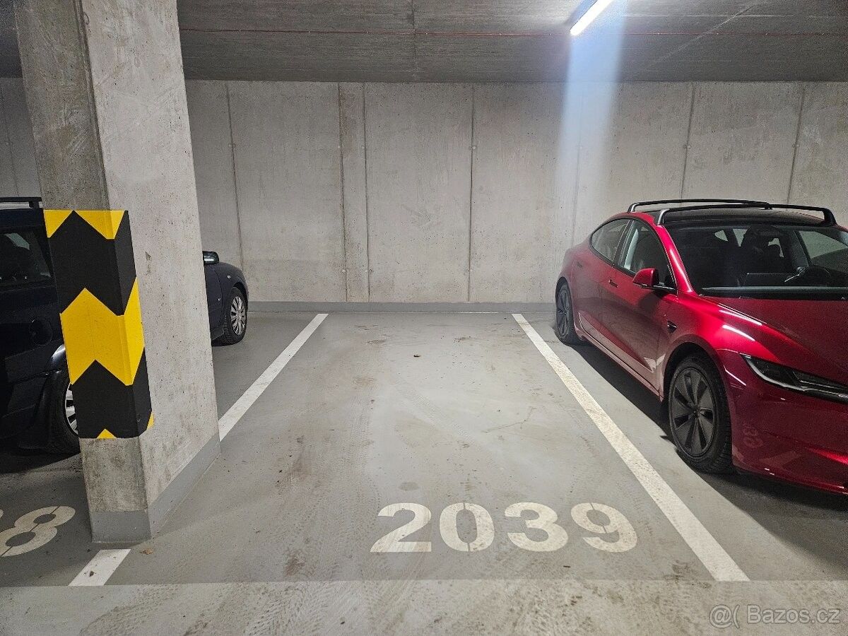 Garáže, Praha, 190 00