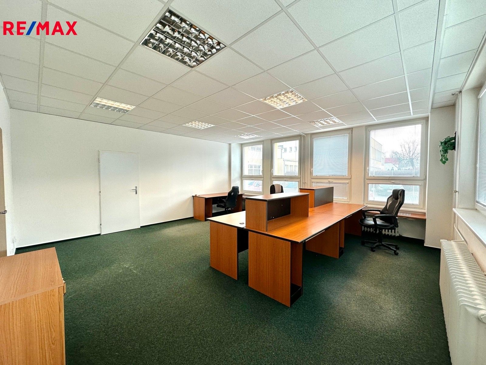 Pronájem kancelář - Jiráskova 1284, Vsetín, 46 m²