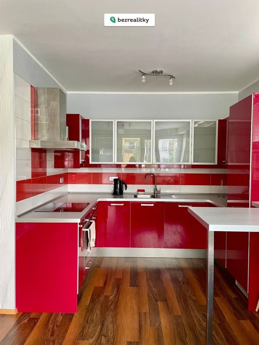 2+kk, Pod Harfou, Praha, 54 m²