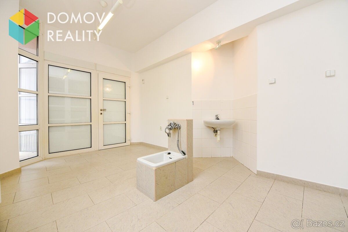 Obchodní prostory, Beroun, 266 01