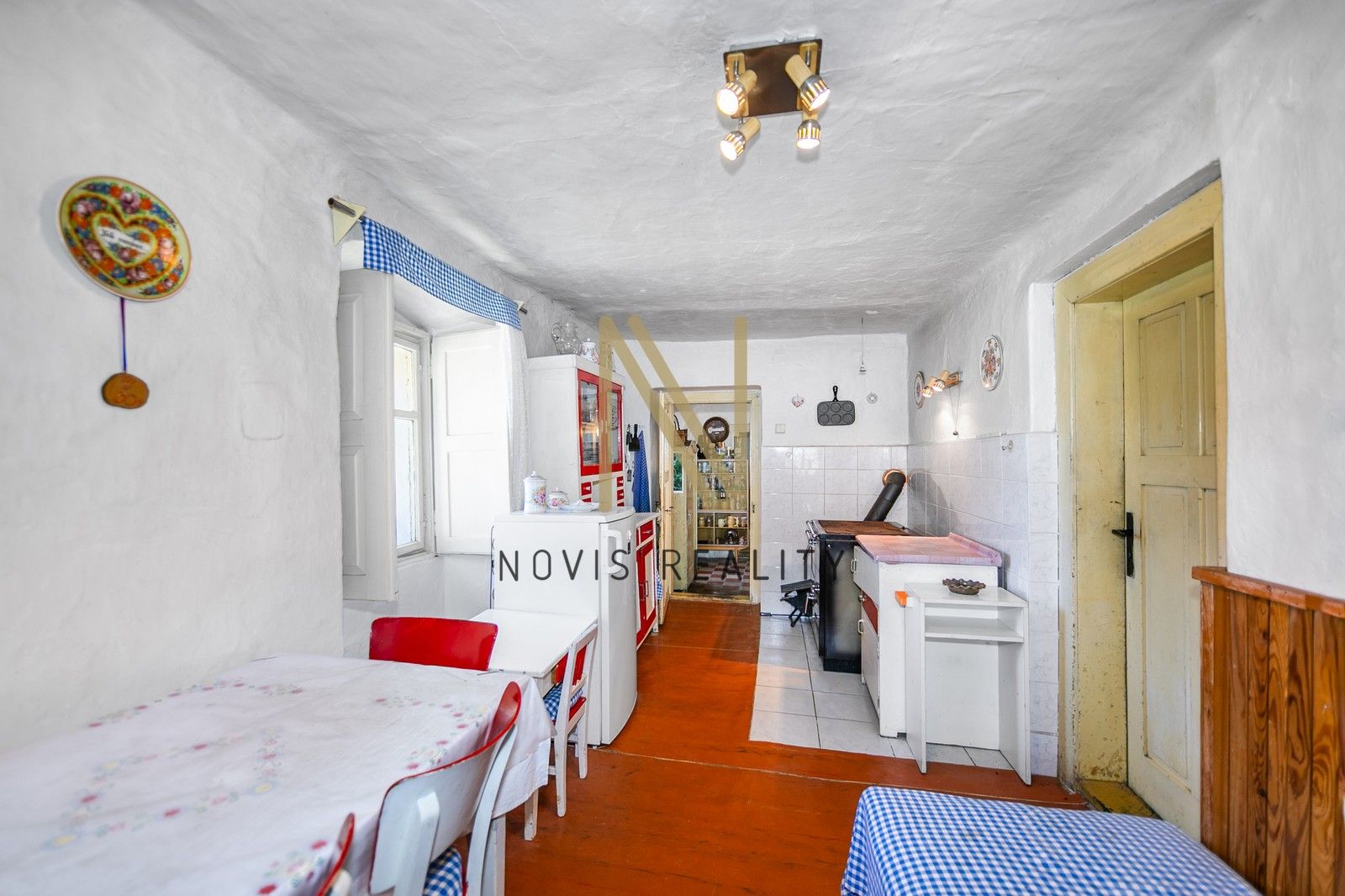 Prodej rodinný dům - Poleň Zdeslav, 120 m² - 5