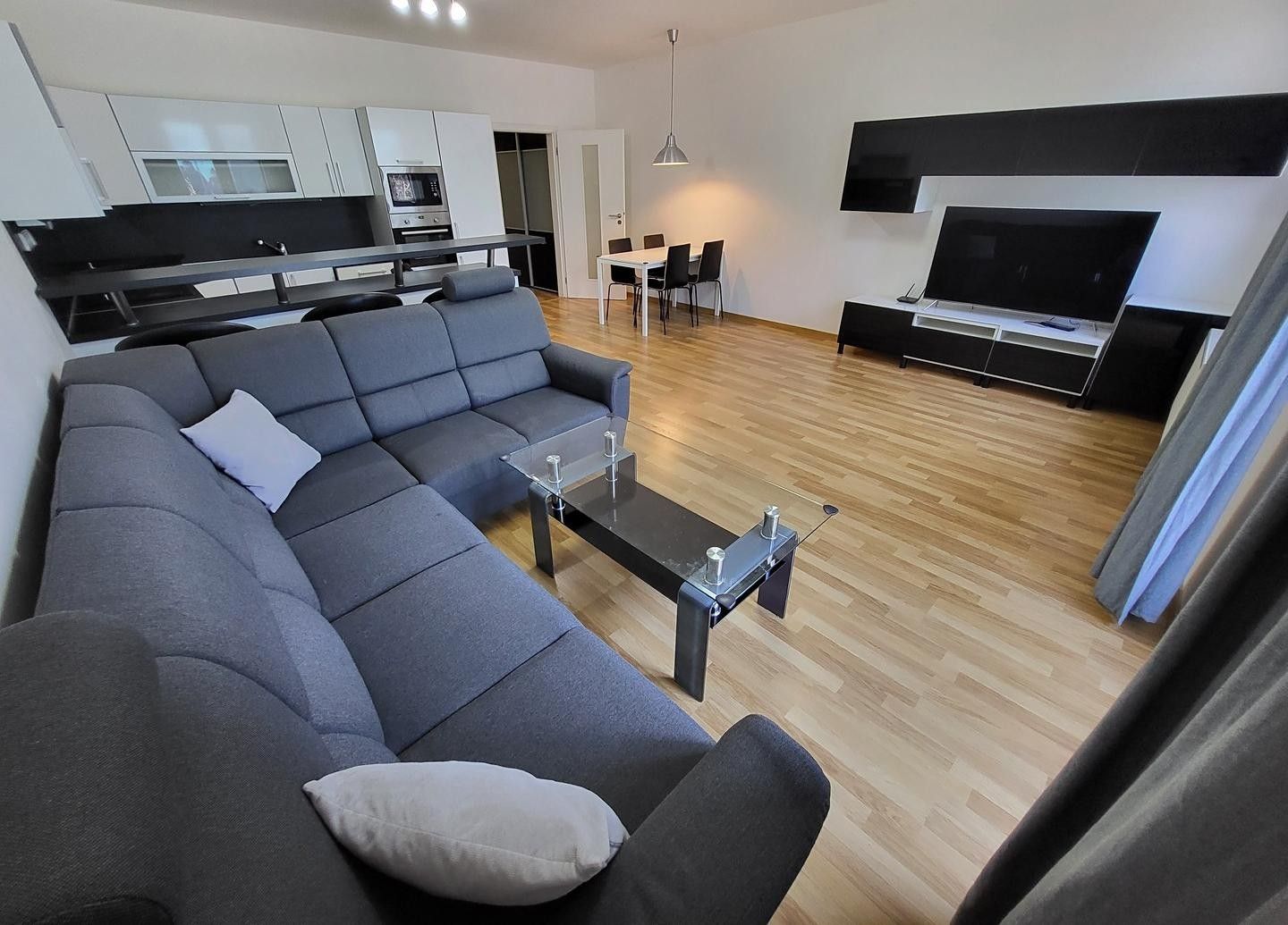 Pronájem byt 3+kk - Jantarová 3347/5, Ostrava, 282 m²