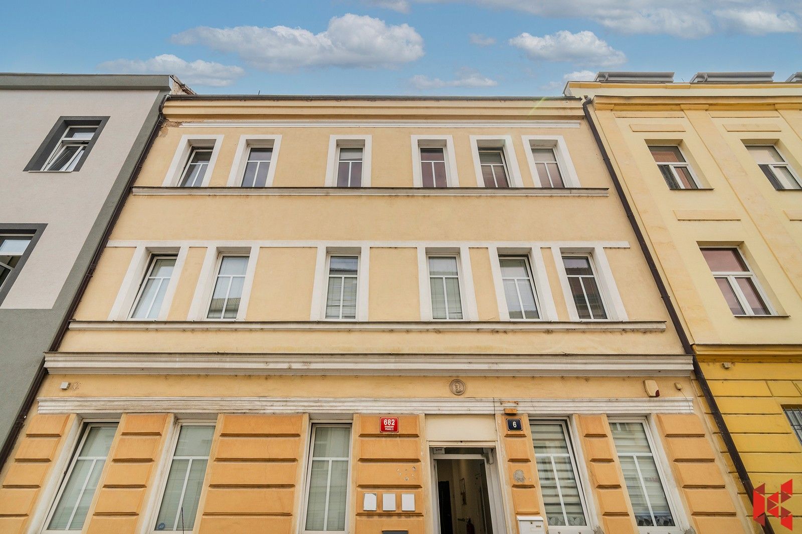 Prodej byt 2+1 - Kolmá, Praha, 58 m²