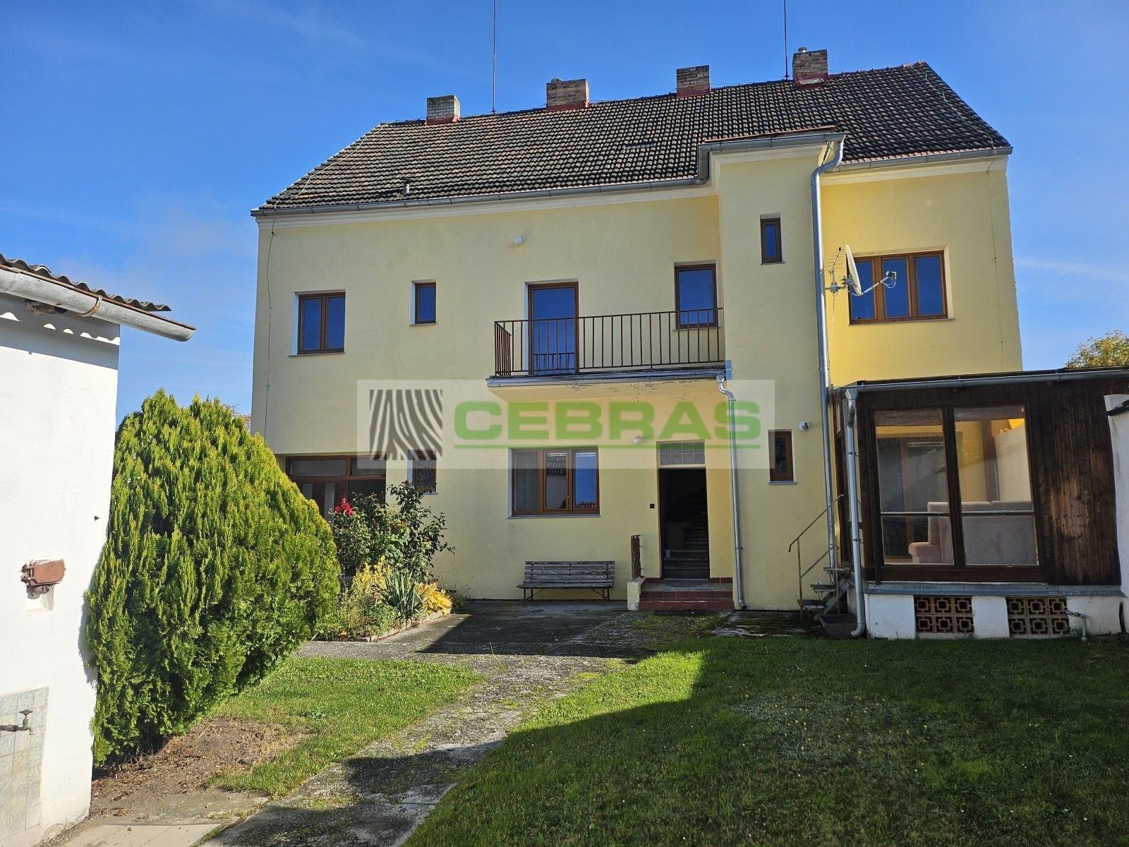 Rodinné domy, Náměstí, Kamenný Újezd, 452 m²