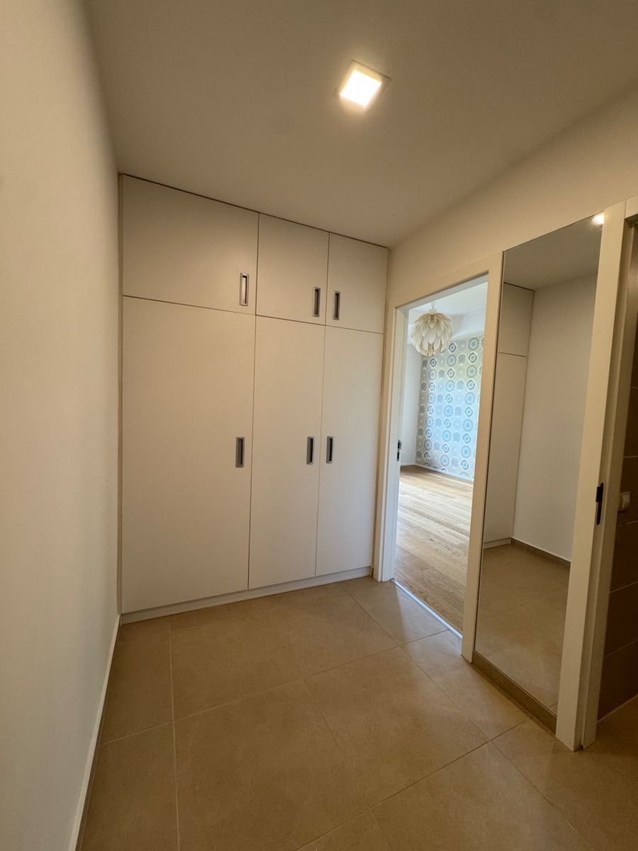 3+kk, Podolské nábřeží, Praha - Podolí, 78 m² - 1