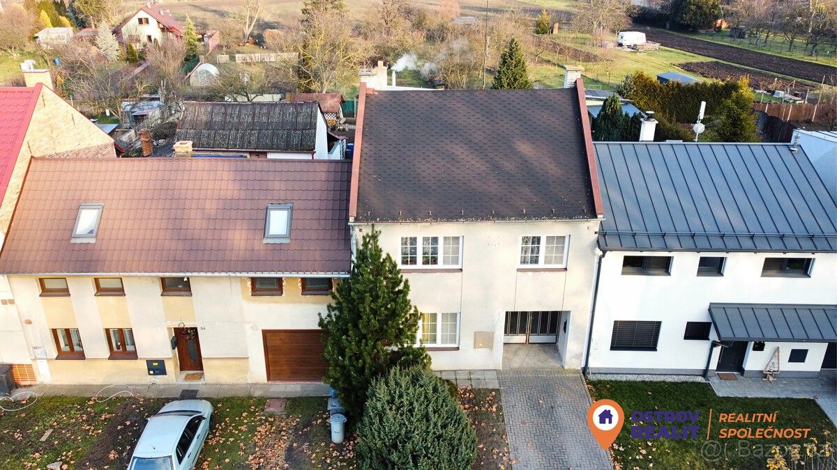 Prodej rodinný dům - Lutín, 783 49