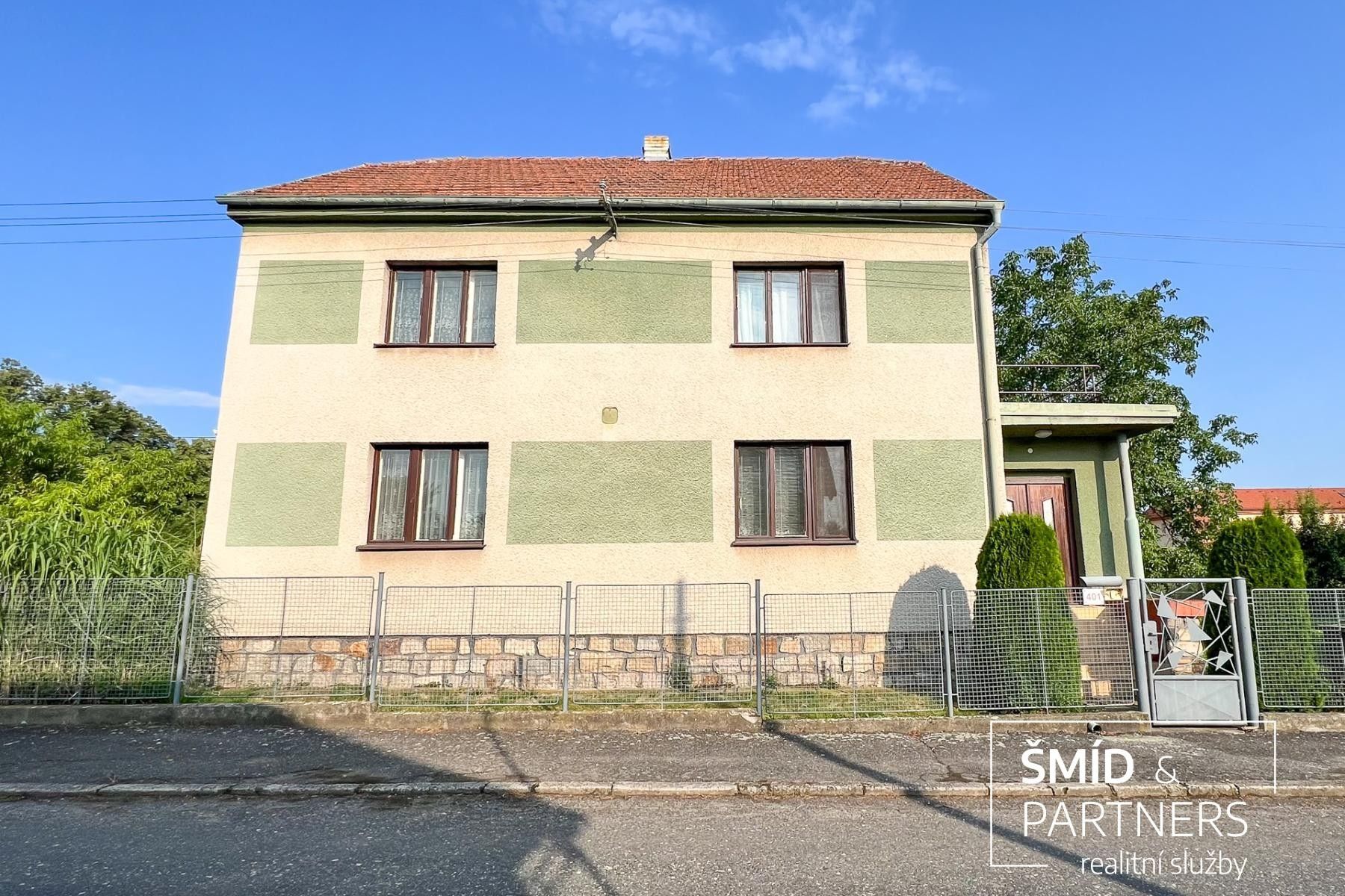 Prodej rodinný dům - Zahradní, Žleby, 162 m²