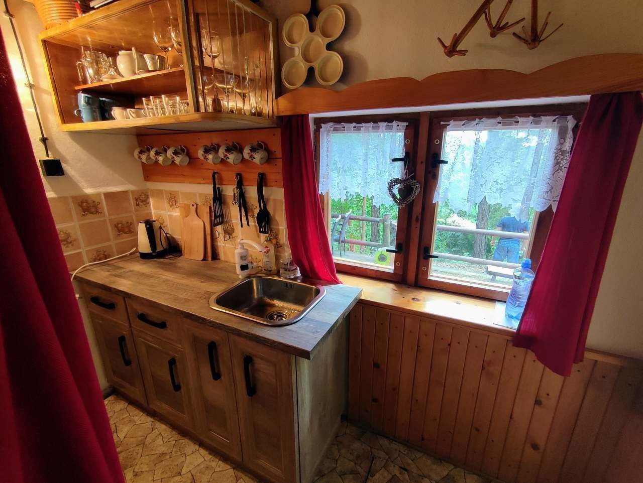 Chaty, Rovensko pod Troskami - Štěpánovice u Rovenska pod Troskami, Liberecký kraj - 2