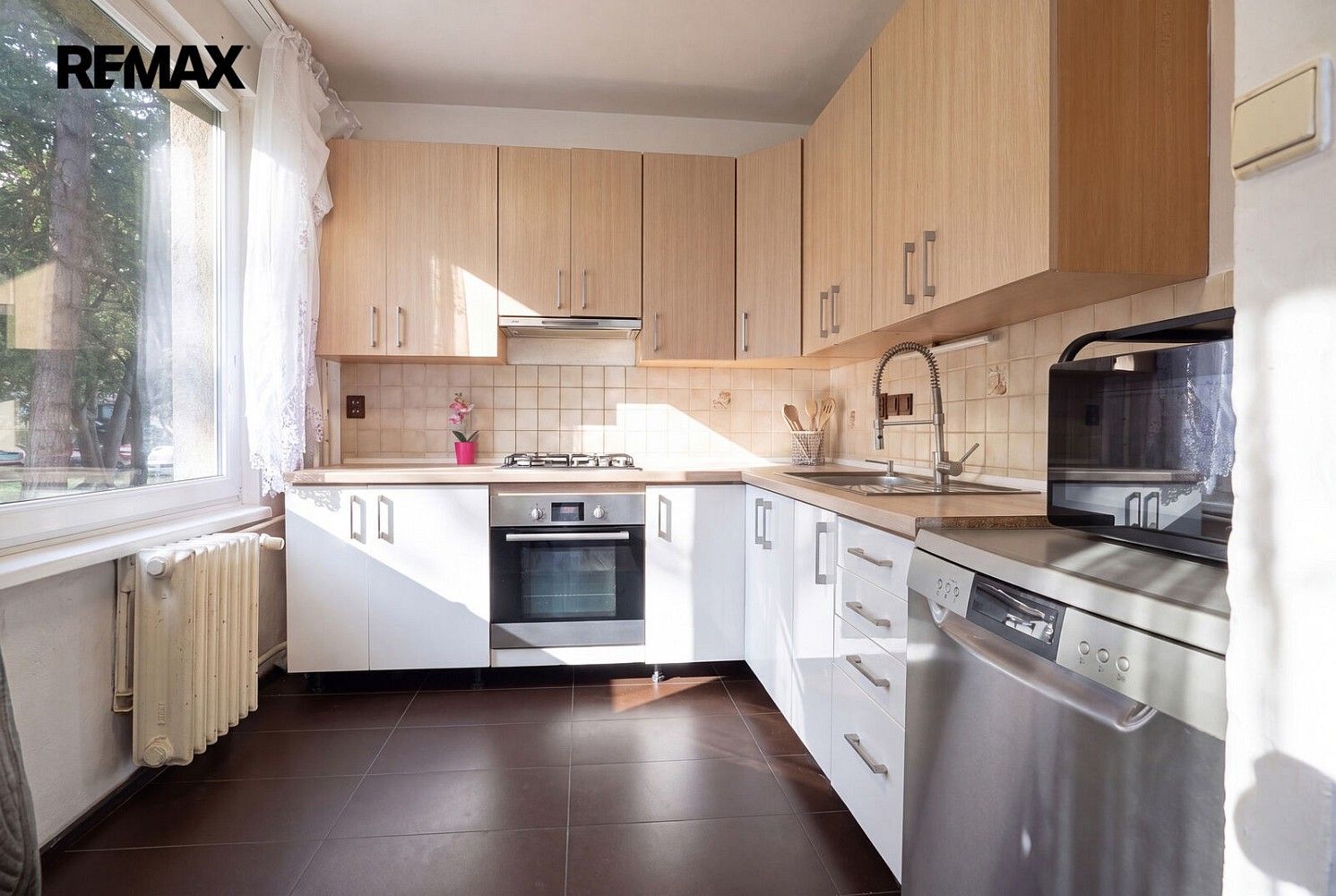 Byt 3+kk · 54 m² · Praha - Střížkov, okres Praha 9, Hlavní město Praha - 3