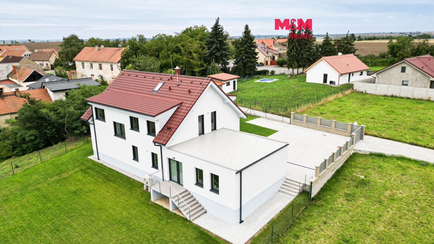 Rodinné domy, Osluchov, Žižice, 248 m² - 1