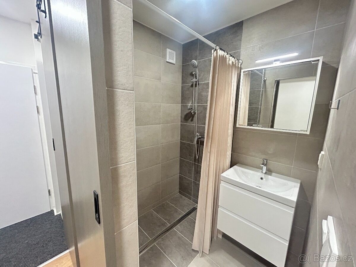 Pronájem byt - Brno, 612 00