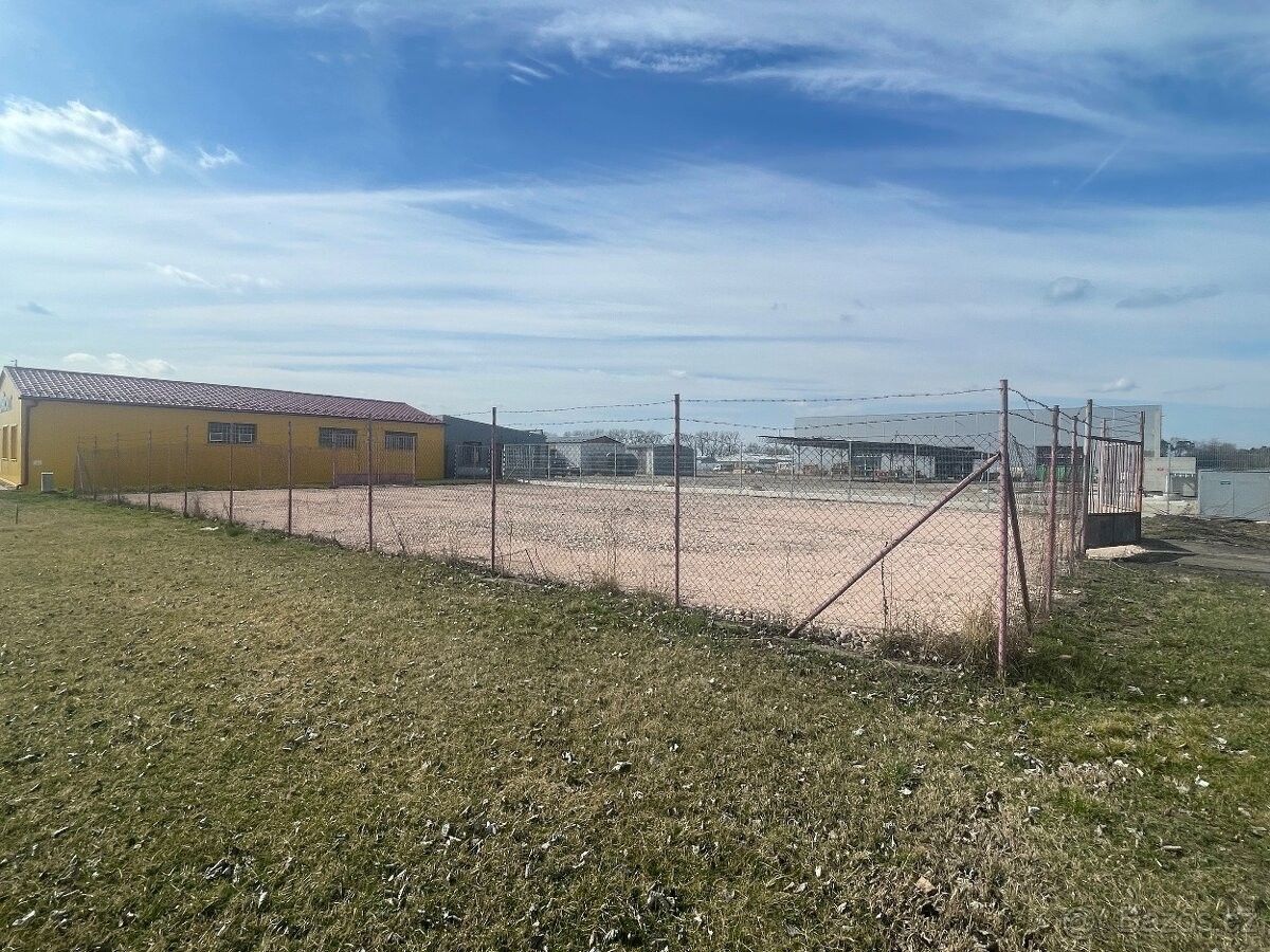 Pozemky pro bydlení, Hodonín, 695 01