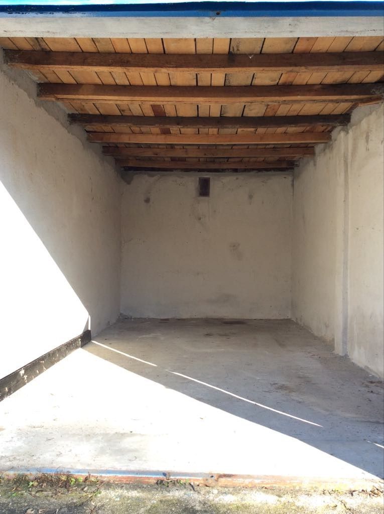 Garáže, Karlovy Vary, 360 01