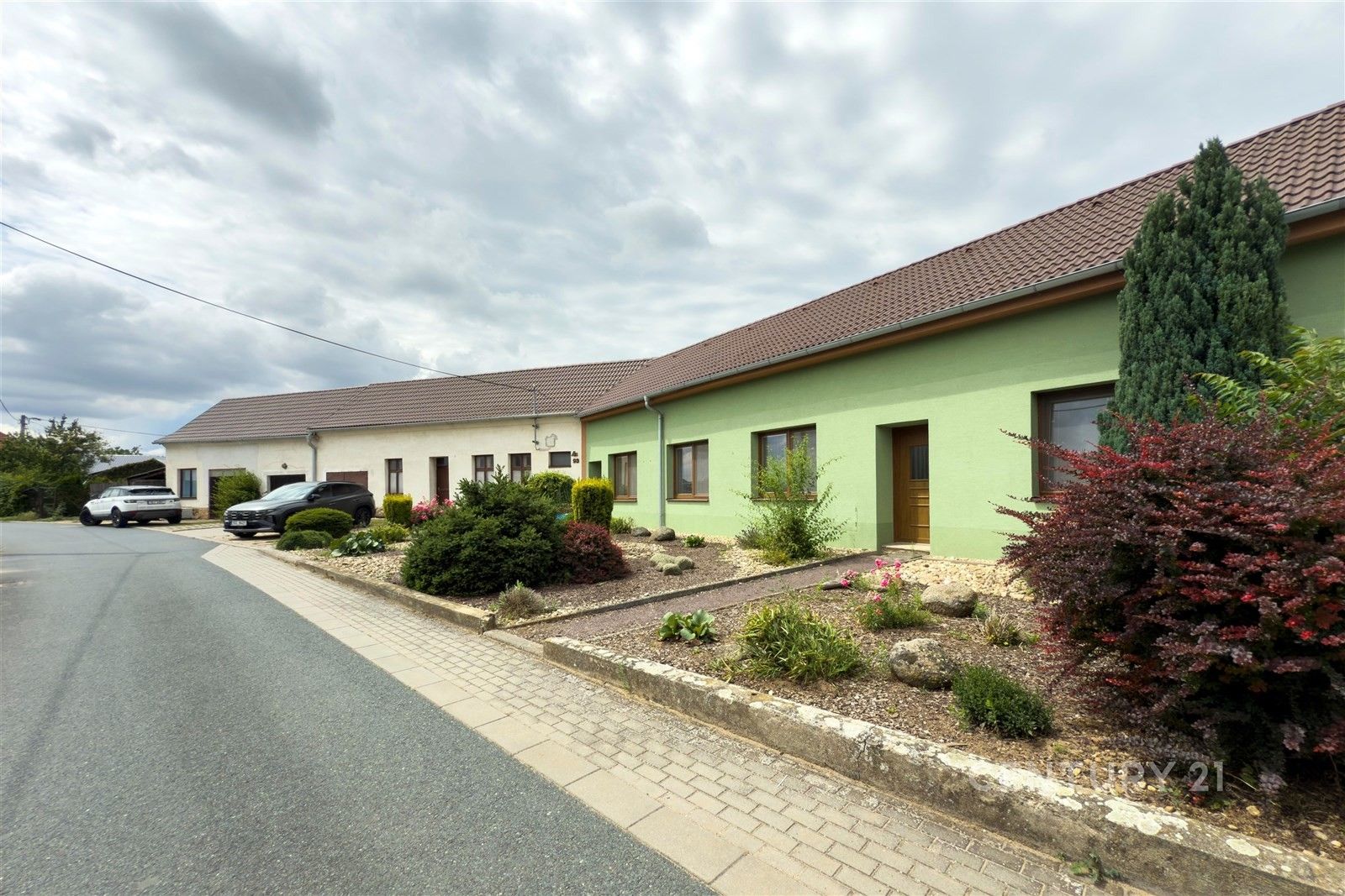 Rodinné domy, Těšetice, 168 m²