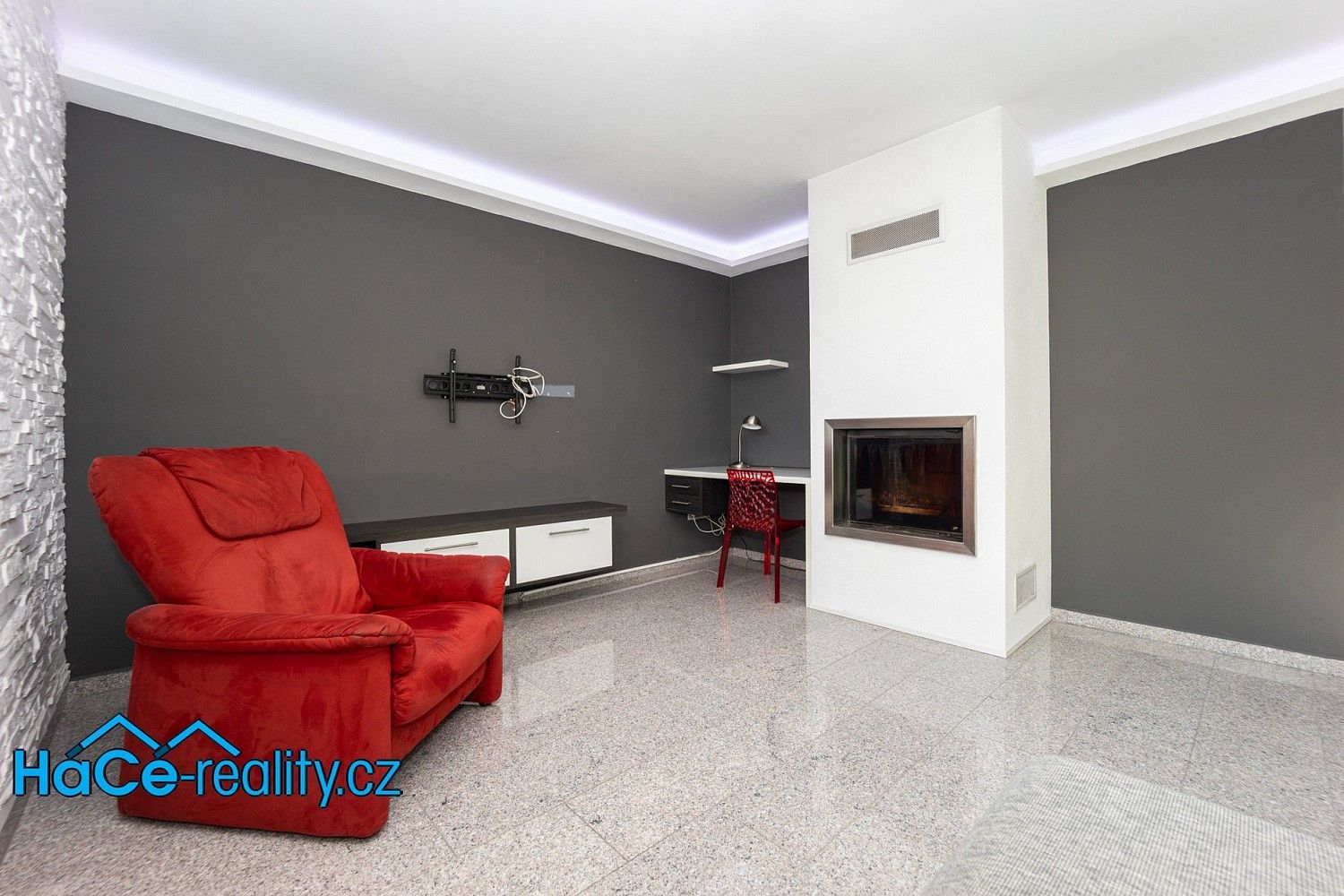 Prodej rodinný dům - Mikulovice, okres Pardubice, Pardubický kraj, 200 m² - 5